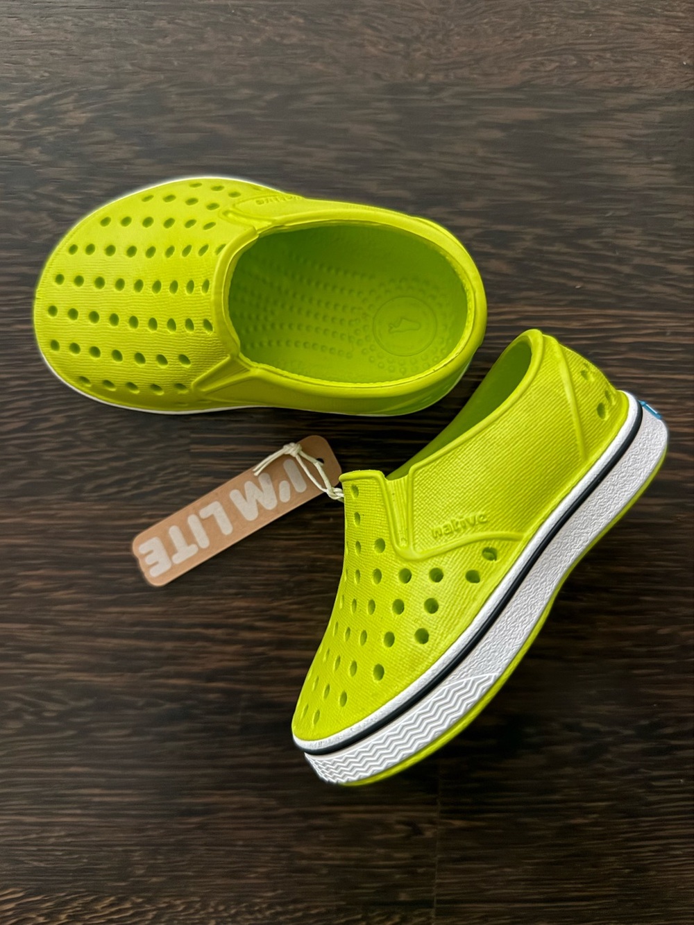 NEW Native Miles Shoes Size 4